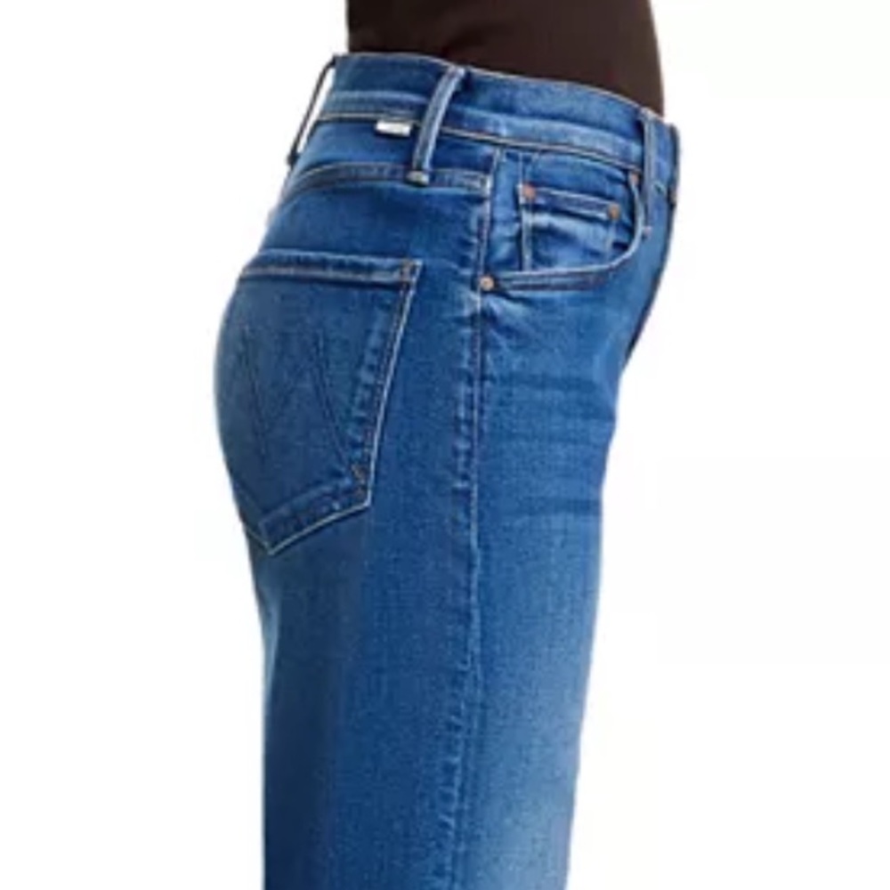 MOTHER The Rambler Zip Flood Straight-Leg Jeans- color Read Between the Lines - Picture 5 of 9